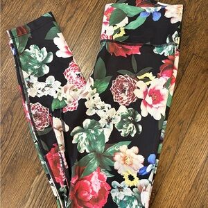 Nike Dri-FIT Floral Leggings - Black and Multicolor